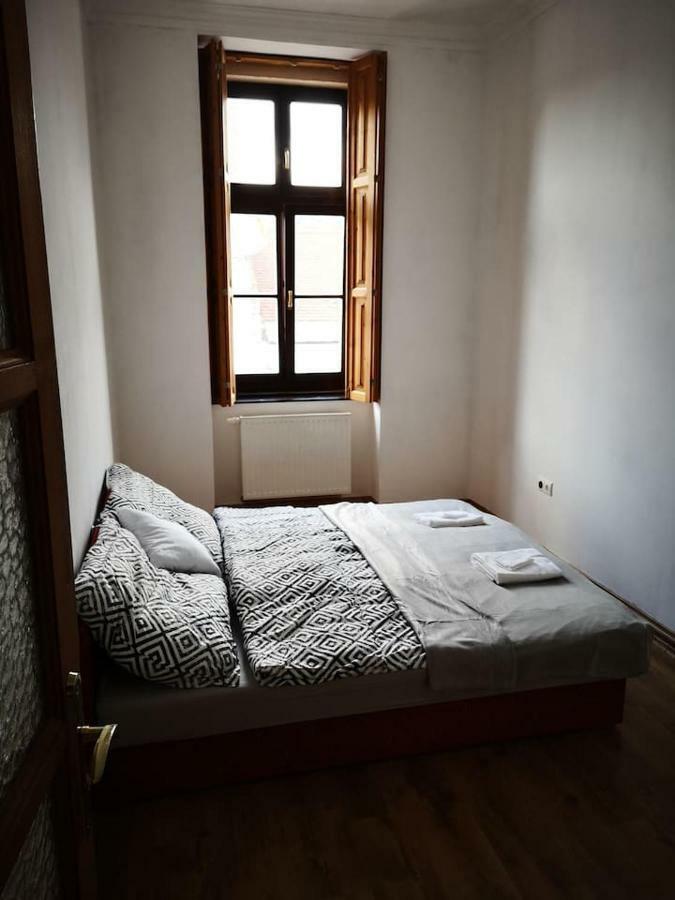 King 38-1 Apartman Apartment Pecs Luaran gambar